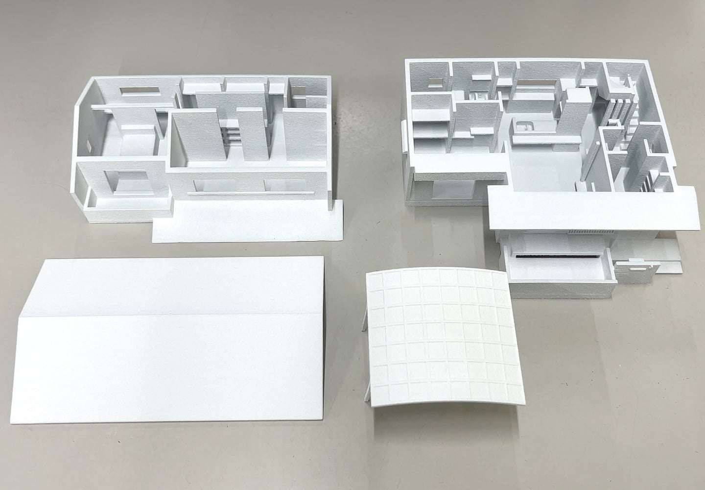 3Dプリンターで作成した住宅モデル+家具 （白単色）の拡大イメージ