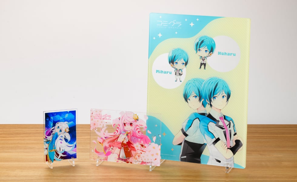 ポストカードをはじめ、7種類のサイズからお選びいただけます。