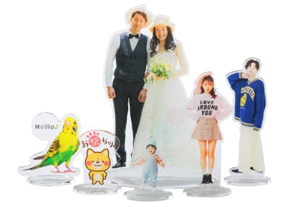 台座付きアクリルフィギュアのイメージ