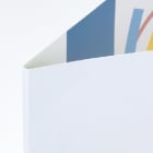 A4 2ポケットホルダー 糊貼タイプ 4ミリのマチがついているので、冊子なども収納可能。