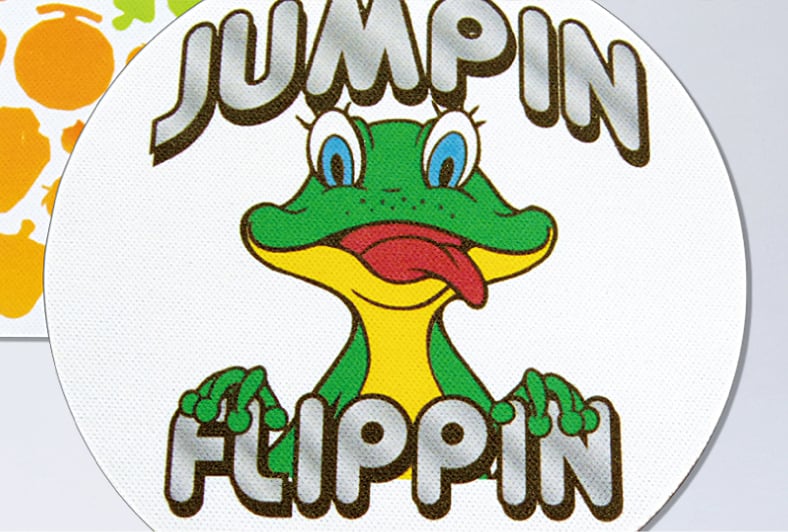 透明転写方式 カエルイラストのイメージ