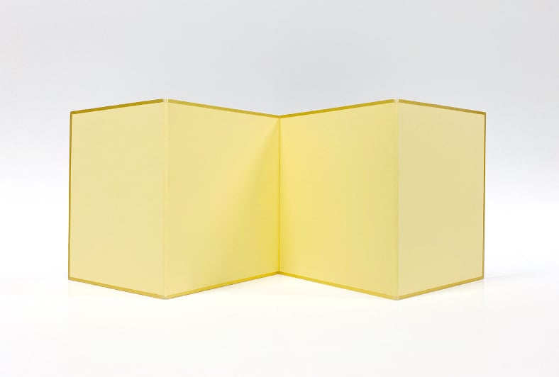 四つ折ミニ色紙(オフセット)の裏面