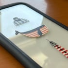 スマホケースに転写シールを貼り付けたイメージ