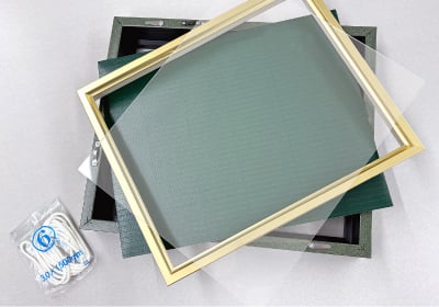 樹脂製 油彩額の額装 付属品の詳細イメージ