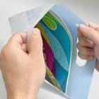 A4サイズが納まるサイズでたっぷり収納できます。