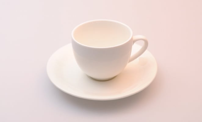 電球と蛍光灯のミックス光でオート撮影したイメージ
